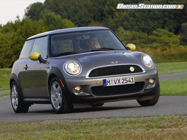 BMW MINI E Picture #13 BMW MINI E Picture #13